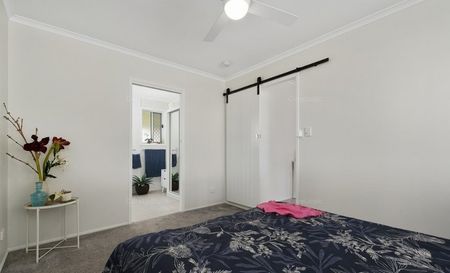 Central location - Photo 4