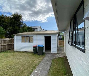 Spacious 3BR Family Haven in Mt. Wellington - Photo 3