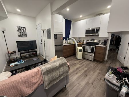 For Lease - 590 MAIN Street Unit# 1A, Hamilton, Ontario - Photo 5