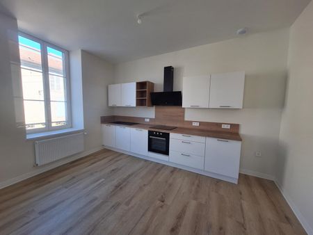 Location Appartement 4 pièces 97m² - Photo 4