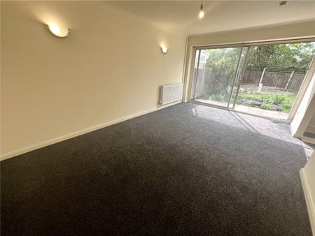 Devon Gardens, Rochford, Essex, SS4 3AJ - Photo 5