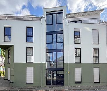 Seniorenfreundliche 3-Zimmer-Wohnung im Herzen von Siegburg! - Photo 1