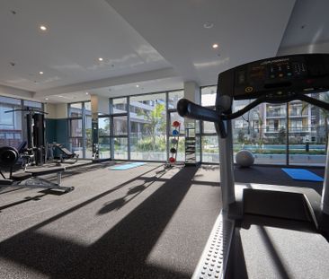 Spacious 1 Bedroom with Large Balcony and City View! - Photo 6