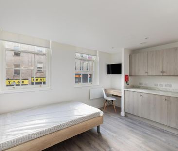 Studio to rent - Photo 2