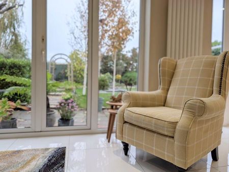 3 bedroom property to rent - Photo 2