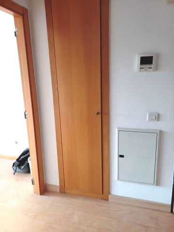 Ático de alquiler en Zona los Colegios - Photo 5