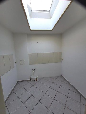 2-Zimmer-Dachgeschosswohnung in ruhiger Lage - Foto 3