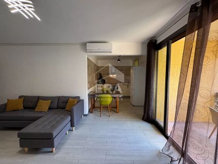 Appartement meublé Saint Cyr Sur Mer 2 pièce(s) 45.30 m2 - Photo 2