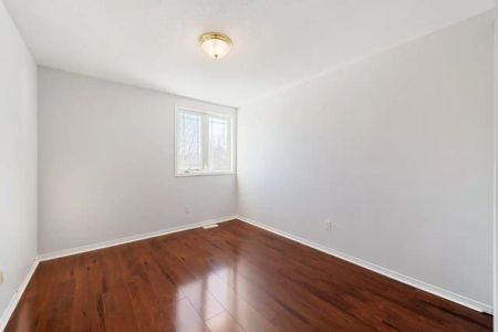 For Lease - 239 Meadowbreeze Drive, Kanata, Ontario - Photo 5