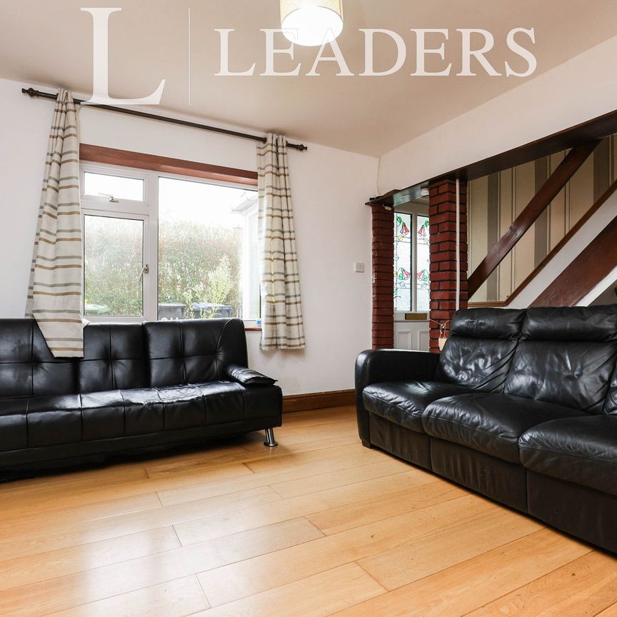 2 bedroom house to rent Bury Road, CV31 - Photo 1