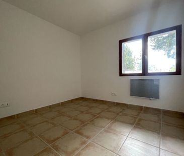 Aix Les Milles - Type 2 - 760€ - Photo 3