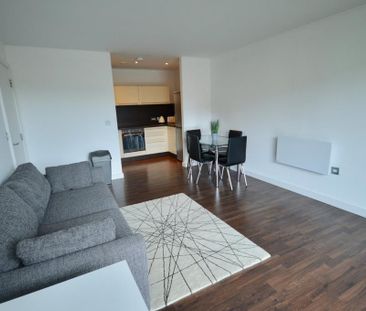 2 bedroom flat to rent - Photo 3