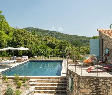 Murs - Bergerie rénovée au calme absolu avec vue sur le Luberon et ... - Photo 3