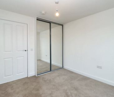 3 bedroom apartment to rent - Photo 3