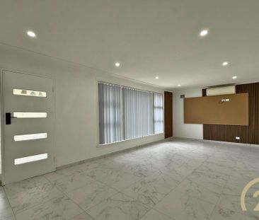 Newly Renovated Family Home in the Heart of Smithfield! - Water Inc! - Photo 2