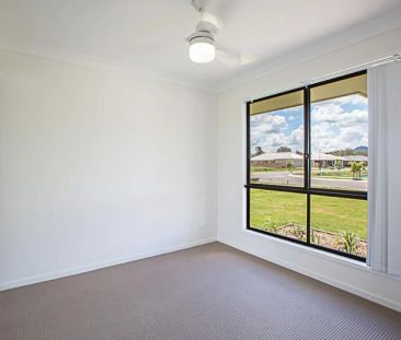 1/21 Azure Street, Rosewood QLD 4340 - House For Rent - $500 | Domain - Photo 2