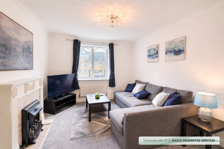 2 bedroom flat to rent - Photo 2