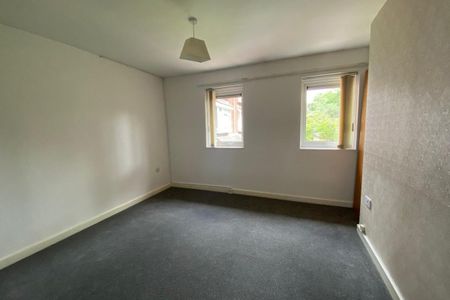 Baxter Avenue - Photo 4