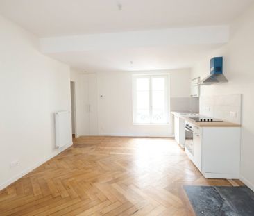 Location Appartement 3 pièces 59m² ST ETIENNE 42000 - Photo 3