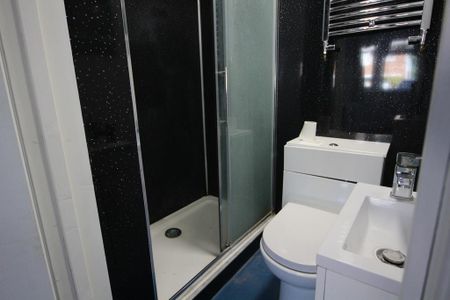 5 bedroom house share to rent - Photo 3