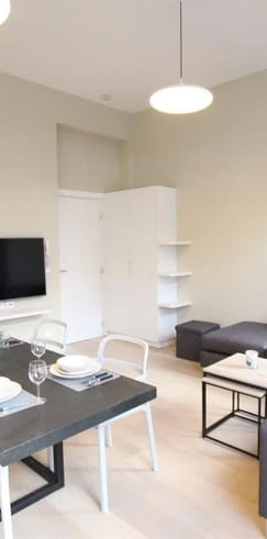 Appartement te huur - Photo 1