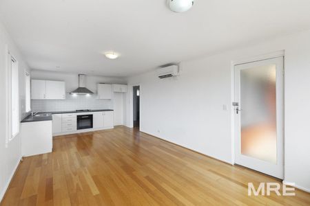 7/111 Fyffe Street, Thornbury - Photo 2