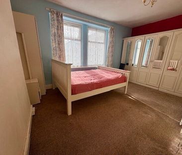 Laira Street, PLYMOUTH - Photo 1