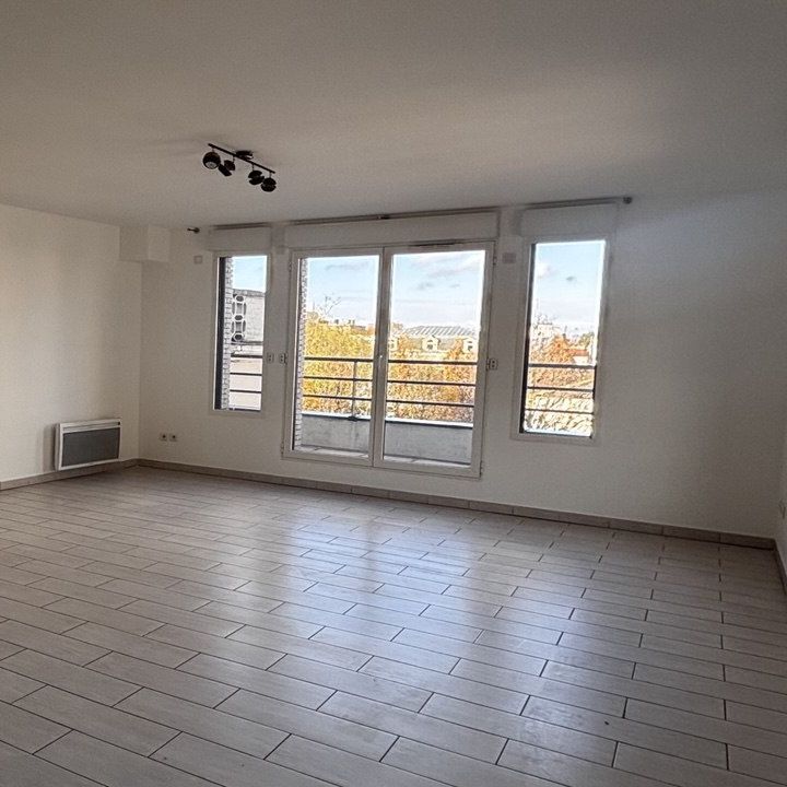 Location Appartement 3 pièces 75m² ENGHIEN LES BAINS 95880 - Photo 1