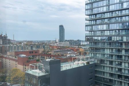 For Lease - 92 King Street Unit# 1701, Toronto, Ontario - Photo 2