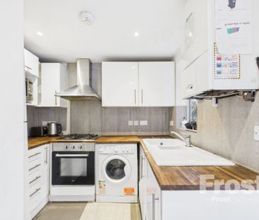 Staines Road, Feltham,TW14 - Photo 3