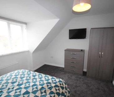 Shobnall Street (room), Staffordshire, Burton Upon Trent, DE14 - Photo 5