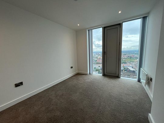 Elizabeth Tower, Silvercroft Street, Manchester, M15 4ZD - Photo 1