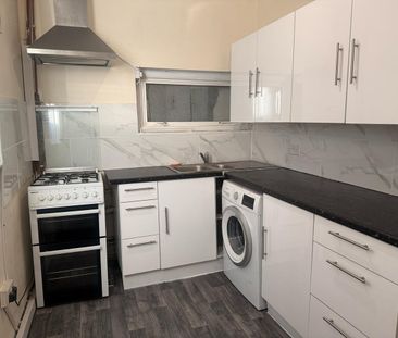 2 Bed Semi-Detached House, Talbot Road, LU2 - Photo 6