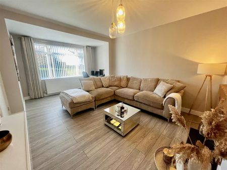 Larne Crescent, Gateshead - Photo 3