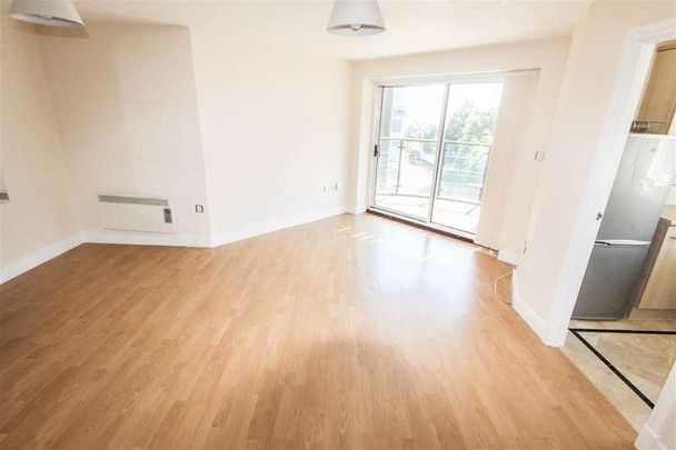 Goldsmiths Court, Briton Street, Southampton, SO14 - Photo 1