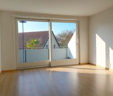 3.5-room apartment directly at the Brugg train station - Foto 1