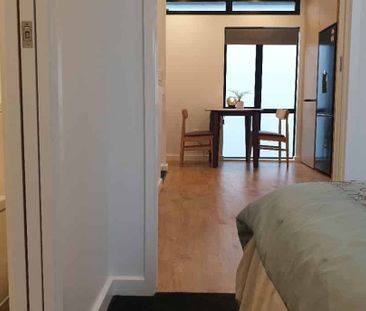 1 Bedroom Fully Furnished Wellington CBD - Photo 2