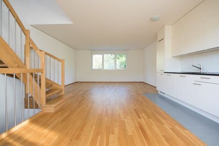 Unique, trendy, central - your new home on three floors - Photo 5