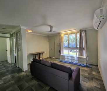 Fully Air Conditioned, Furnished 2 Bedroom Duplex - Great & Private... - Photo 1