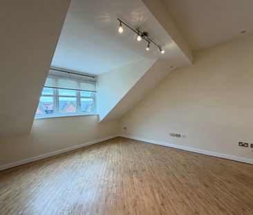 2 bedroom apartment to rent - Photo 4