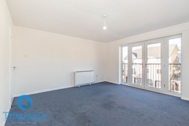 2 bed Apartment for Rent - Photo 1