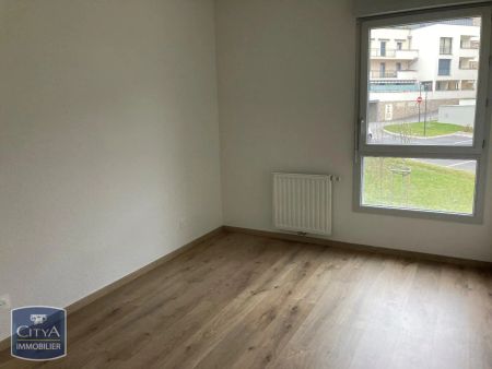 Appartement à louer 3 pièces 67.9m² - Photo 2