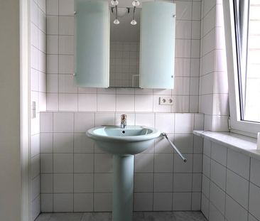Elegantes Wohnen im Grünen: 4 Zimmer, 157 qm, zwei Balkone, optiona... - Photo 3
