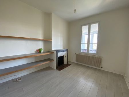 Location Appartement 2 pièces 45m² BORDEAUX 33000 - Photo 5