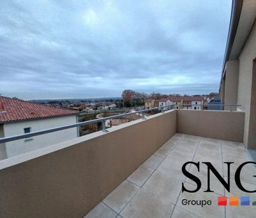 T2 AVEC BALCON ET PARKING - Photo 1