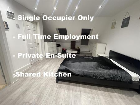 Blawith Road, Harrow - Photo 2