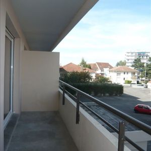 Agréable T1 de 28 m2 - PAU - Photo 2