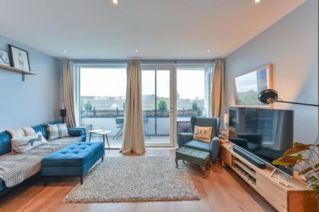 2 bedroom flat to rent - Photo 4