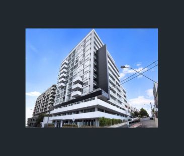 Modern One-Bedroom Apartment in the Heart of South Yarra - Photo 1