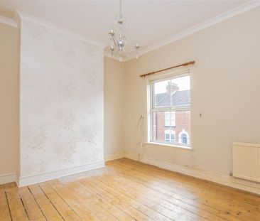 2 bed House - Terraced To Let - Photo 5